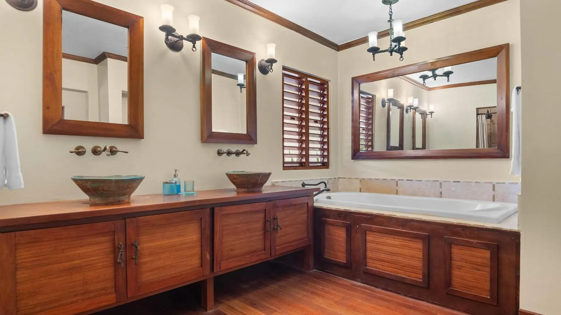 Hospitality Expert Ultra 11Br Villa Montego Bay